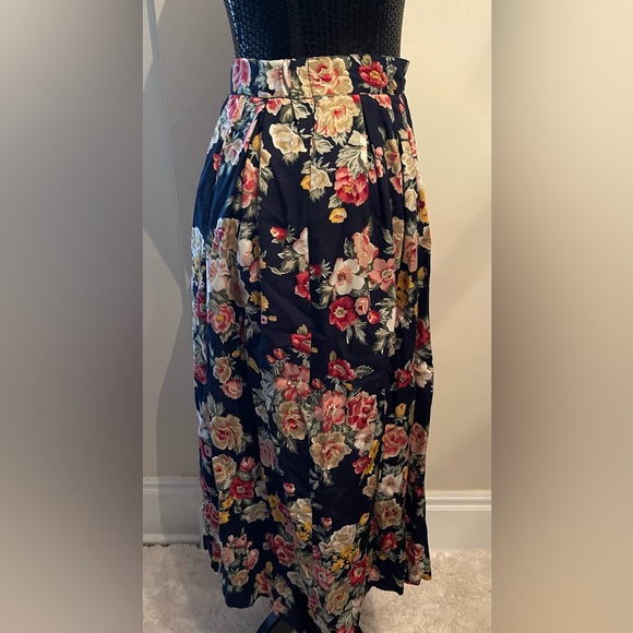 Vintage Susan Bristol Floral Rayon Skirt Size 10 - Picture 3 of 13